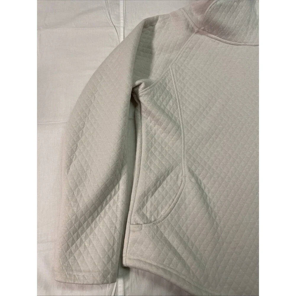 Victory Outfitters Women’s Large Pullover Quilted Jacket Cream Minimalist